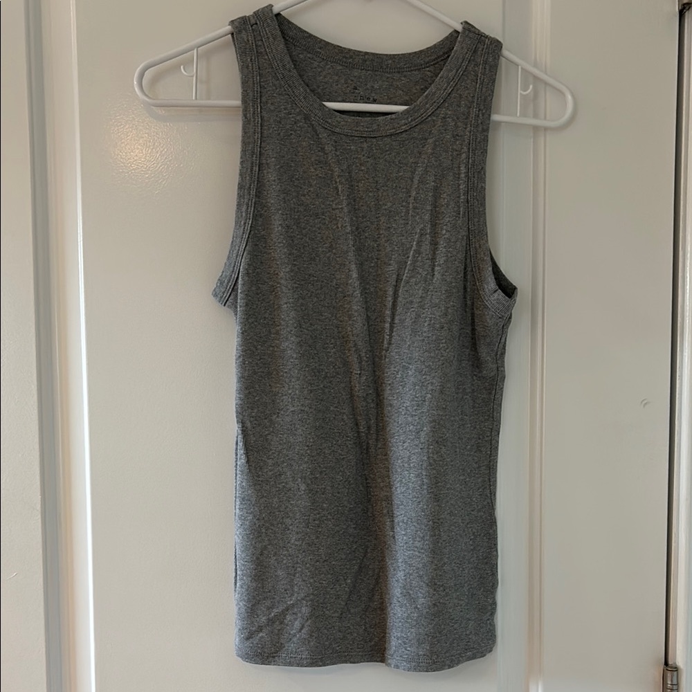 Women’s high neck tank top